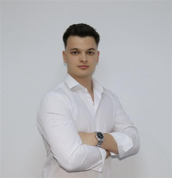 Sebastian Buzle