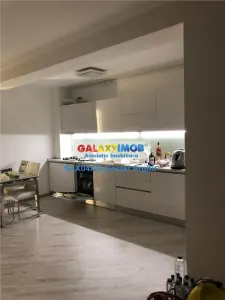 Vindem ap cu 2 camere Mamaia Nord-Navodari , mobilat si utilat - foto 6