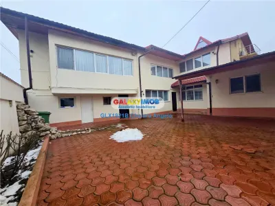 Dobroesti,vila  8 camere,garaj,185 mp utili, teren 222 mp.la cheie - Dobroesti