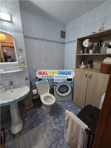 Vindem ap 2 cam decomandat spatios , Negru Voda - foto 11