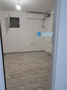 De Inchiriat Spatiu 100 mp  PARTER  NORD- stradal - foto 6