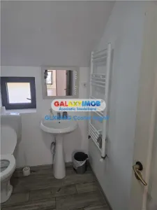 Vindem vila-pensiune in Budeasa P+E , mobilata si utilata - foto 5