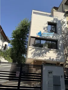 VILA DEOSEBITA AVIATORILOR -DOROBANTI -IMOBIL NOU - Bucuresti