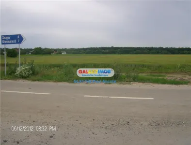 Teren Snagov 8800 mp vedere Padure si lac acces la Nod A3 - foto 4