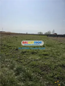 Vindem teren intravilan CC 620 mp in Calinesti - foto 5