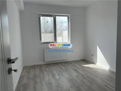 Apartament 2 camere - decomandat-Prelungirea Ghencea - foto 2