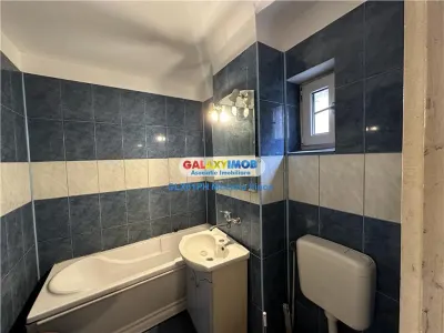 Vanzare apartament 3 camere, in Ploiesti, Bld-ul Bucuresti - foto 7