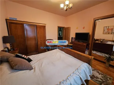 Vanzare casa P+1+M Targoviste Central - foto 12