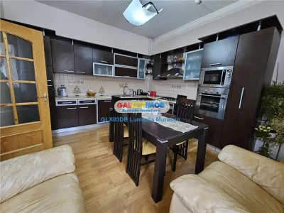 Vanzare casa P+1+M Targoviste Central - foto 7