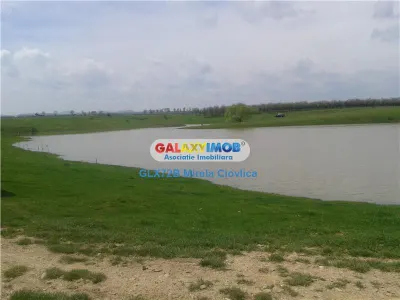 Vanzare teren cu balta ideal investitie - foto 8