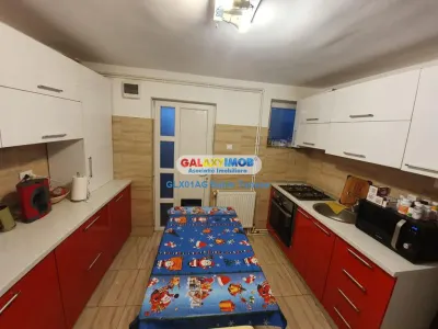 De inchiriat vila  P+E la cheie  TRIVALE  si in regim hotelier - Pitesti