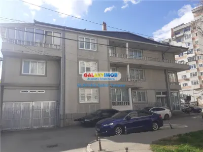 DE INCHIRIAT VILA  ....ULTRACENTRAL - Pitesti