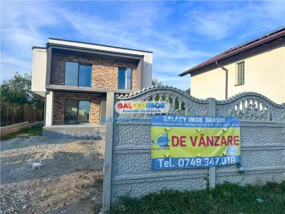 Casa individuala in centrul localitatii Sanpetru - foto 2