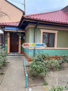 Vanzare casa 3 camere  caramida, cartier 23 August - Bucuresti