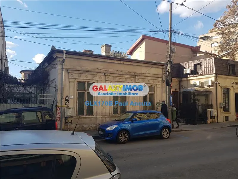 Vanzare Casa si Teren Ultracentral - foto 1