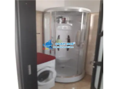 De inchiriat apartament de lux 2 camere fond nou cu parcare - Pitesti