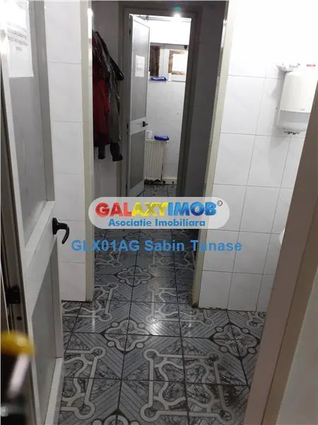 NOU De inch hala industriala 300 mp  si birou Depozitelor stradala - foto 4