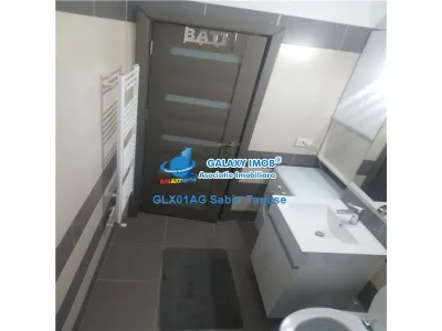 De inchiriat apartaent cu 2 camere de lux fond nou Banat - Pitesti
