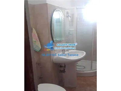 De inchiriat apartament cu 3 cam cf 1 dec ultracentral - Pitesti