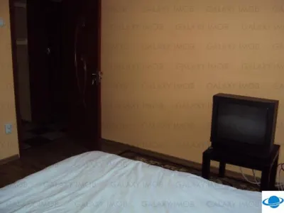INCHIRIERE APARTAMENT DE LUX 2 CAMERE  ZONA CENTRALA - foto 7