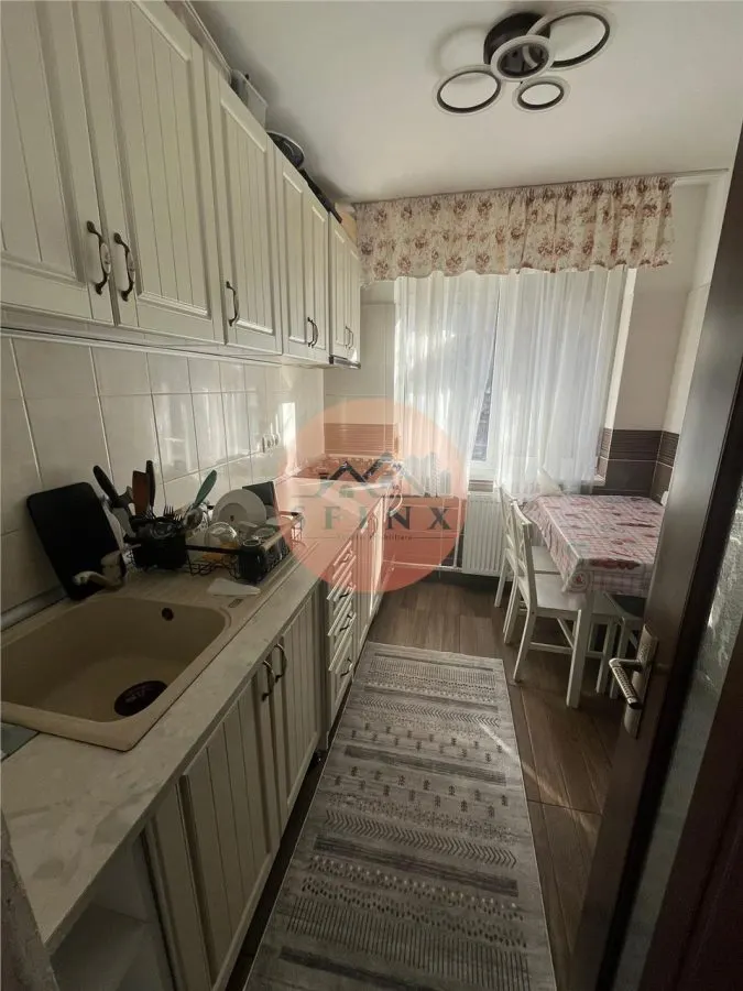 2 camere Parfumul Teilor - foto 8