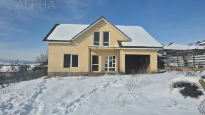 Casa spatioasa la iesire din Bistrita spre Sigmir - Sigmir