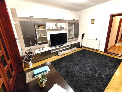 Apartament 3 camere conf  1 Piata Daciei Buzau - foto 2