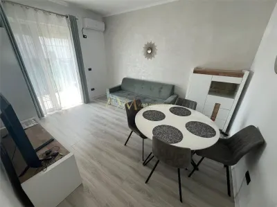 Vanzare apartament 2 camere - foto 2