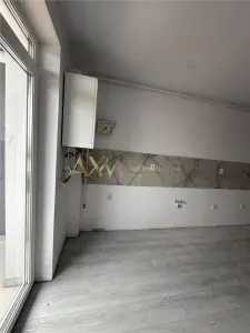 Vanzare apartament 2 camere - foto 12