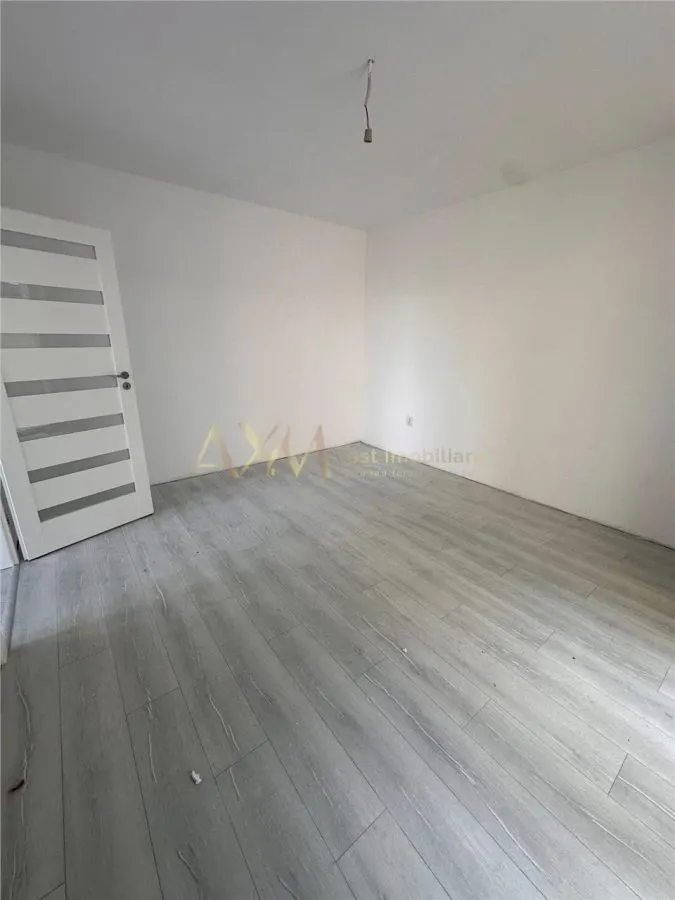Vanzare apartament 2 camere - foto 24