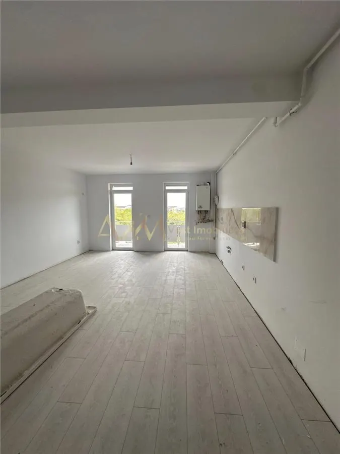 Vanzare apartament 2 camere - foto 25