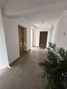 Vanzare apartament 3 camere - foto 15