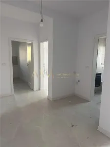 Vanzare apartament 2 camere - foto 17