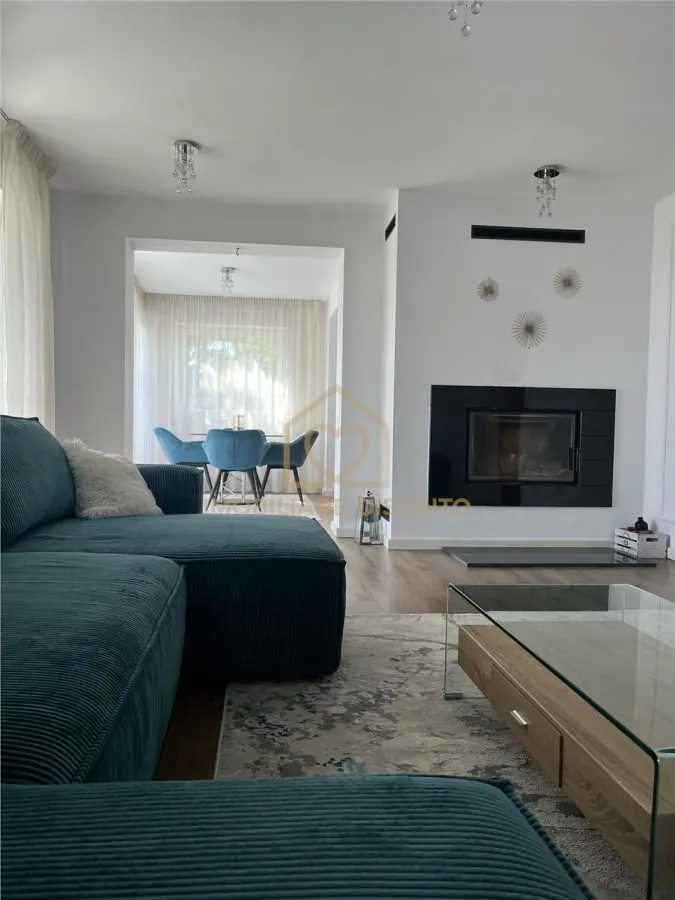 Casa cu 4 camere si garaj - foto 17