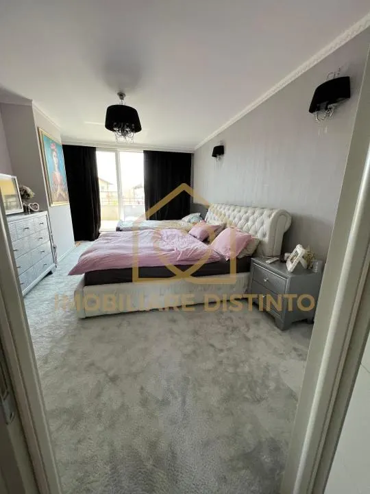 Penthouse de lux cu 6 camere, 3 locuri de parcare, zona Europa - foto 15