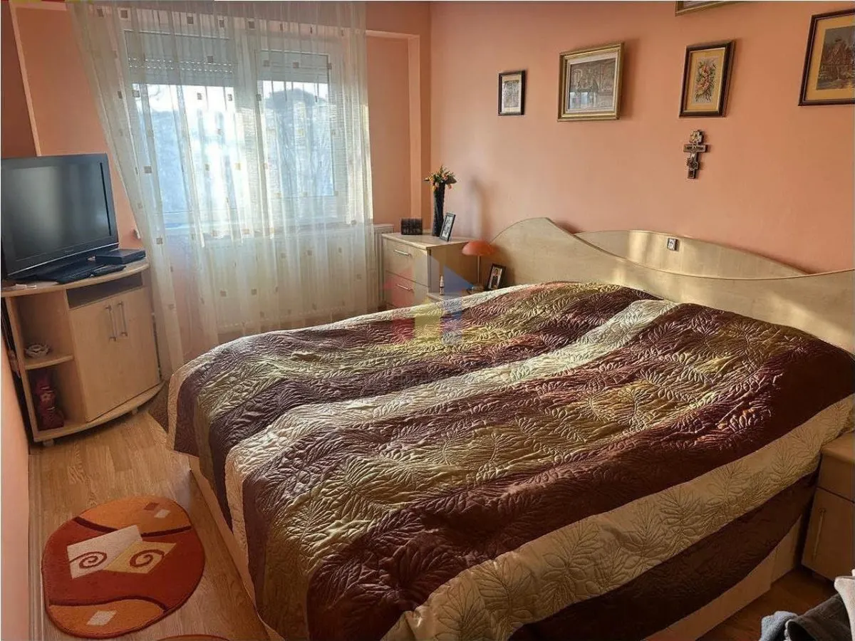 Mobilat si Utilat 3 camere, decomandat, 2 bai, Obor - Dinamo - foto 5