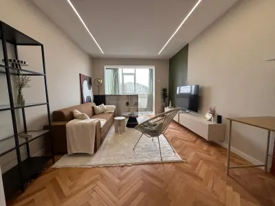 Copou - Titu Maiorescu , 2 camere ,58 mp , la cheie - Iasi