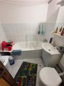 Apartament 2 camere decomandat Podul de Fier - foto 10