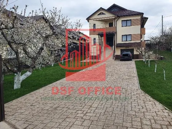 Vilă modernă D+P+E în Horpaz  realizată în regie proprie - foto 1