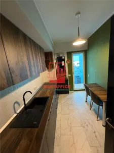 Apartament 2 camere Royal Town Copou , 2locuri de parcare - Iasi