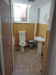 ARTERA PRINCIPALA ,2 Cladiri birouri P+1 si P+2 sup construita 1000 mp - foto 14