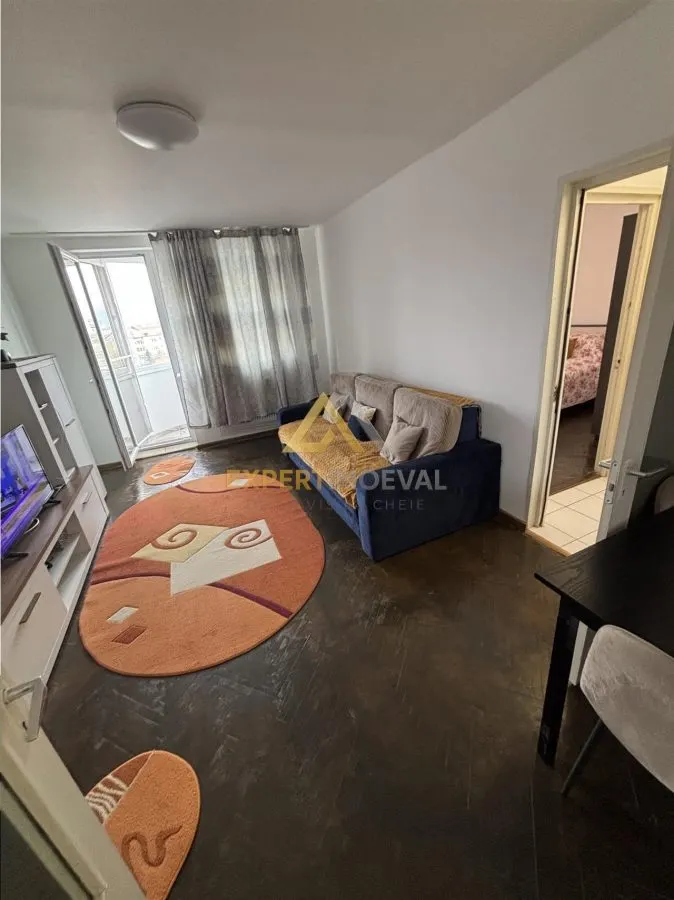 Apartament 2 camere, zona Garii, etaj 6 cu lift - foto 3