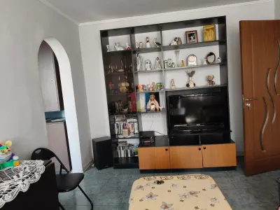 2 camere, confort 2, etaj 5, Viziru 3, mobilat si utilat - Braila