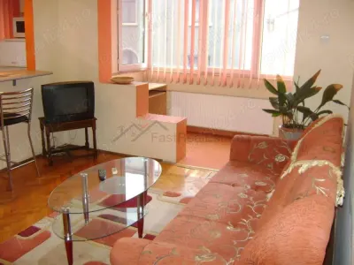 Apartament 2 camere Kogalniceanu , decomandat. - Bucuresti