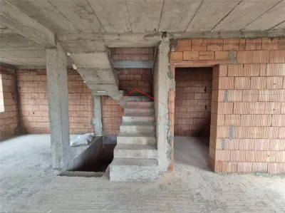 Casa tip duplex, exceptionale, zona linistita. Strada Tineretului, Floresti - foto 8