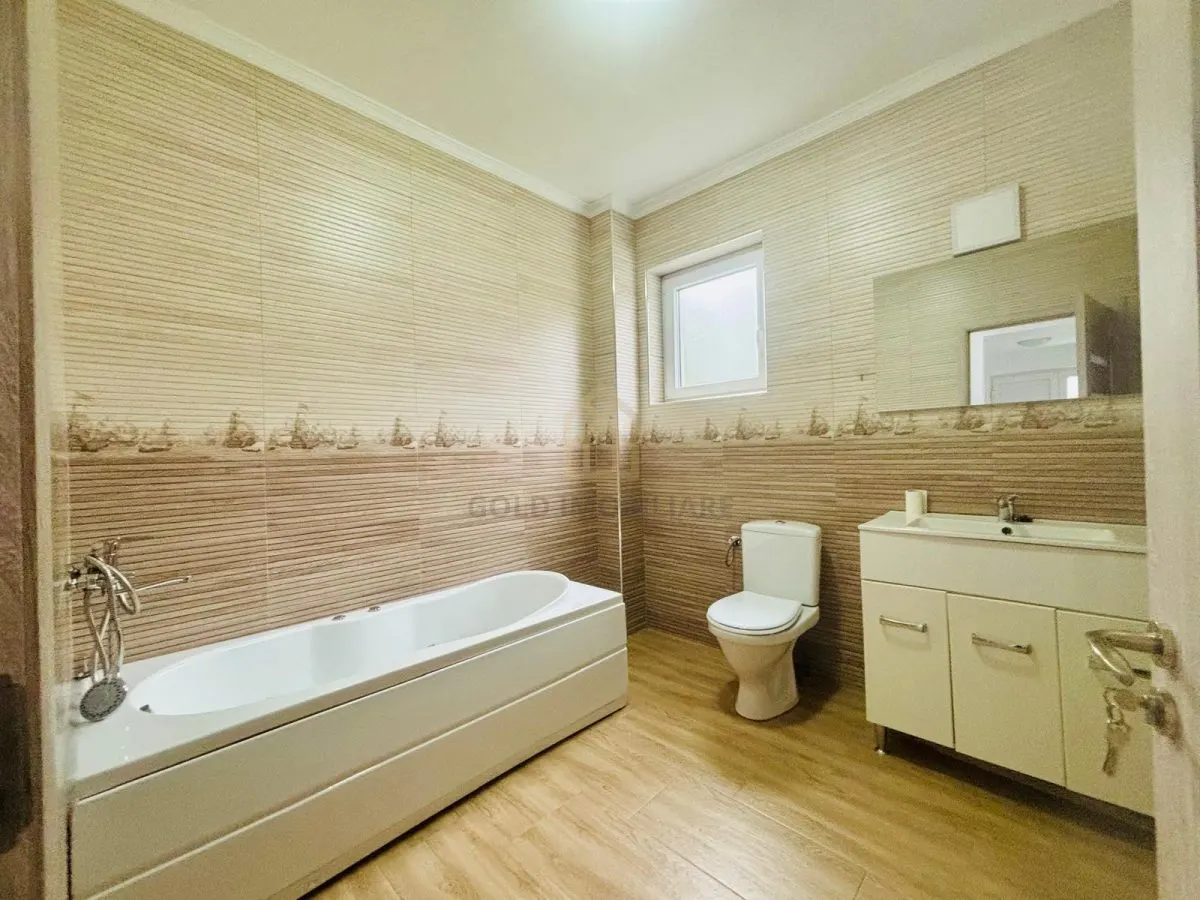 Casă de vânzare – 4 camere – Strada Vrancei  Baia Mare - foto 11