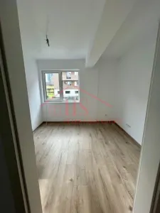 Apartament de vanzare cu 3 camere, parter inalt cu balcon. Zona linistita,  Teilor Floresti - foto 11