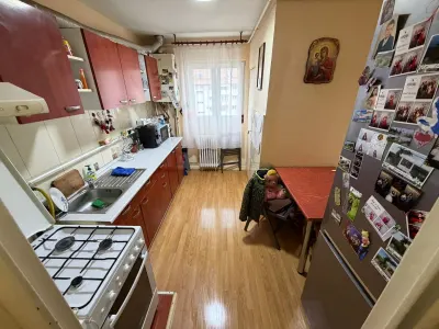 APARTAMENT DE VANZARE | ZONA SANOVIL SUS | 57 MP - foto 11