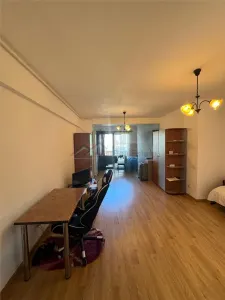 Garsonier? – Aviatiei, 36 mp, etaj 2/8, loc de parcare inclus - Bucuresti