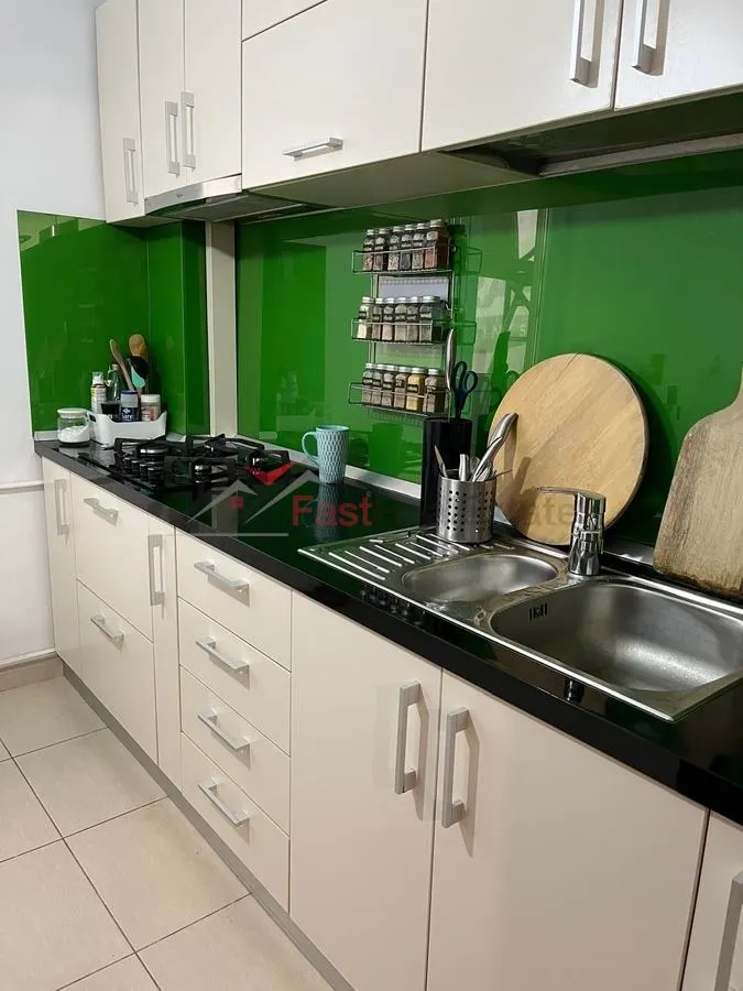 Apartament 3 camere - foto 6